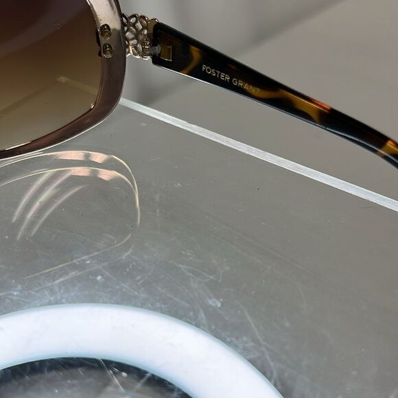 FOSTER GRANT WOMENS SUNGLASSES FTL-09-270 - Picture 6 of 6